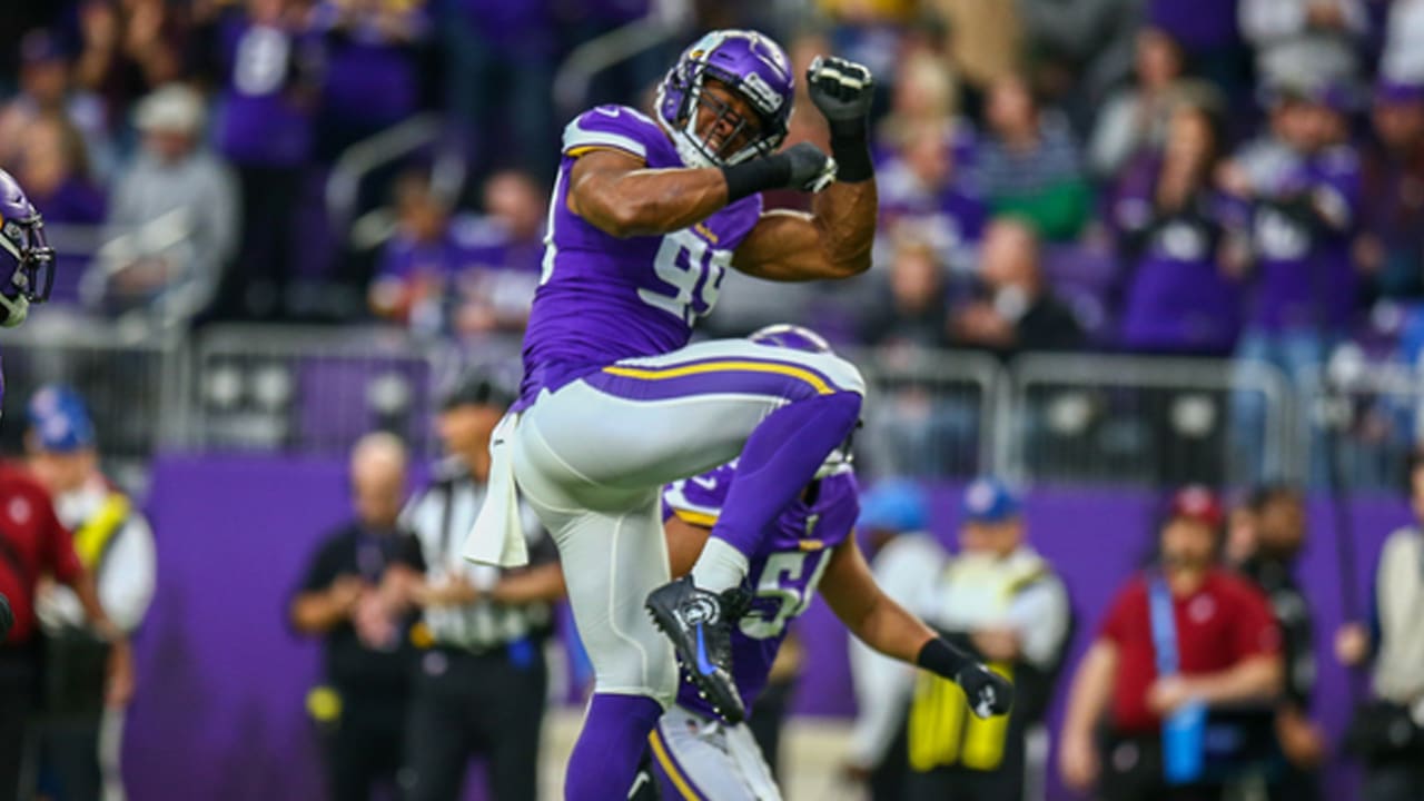 How Vikings DE Danielle Hunter became the youngest ever to 50