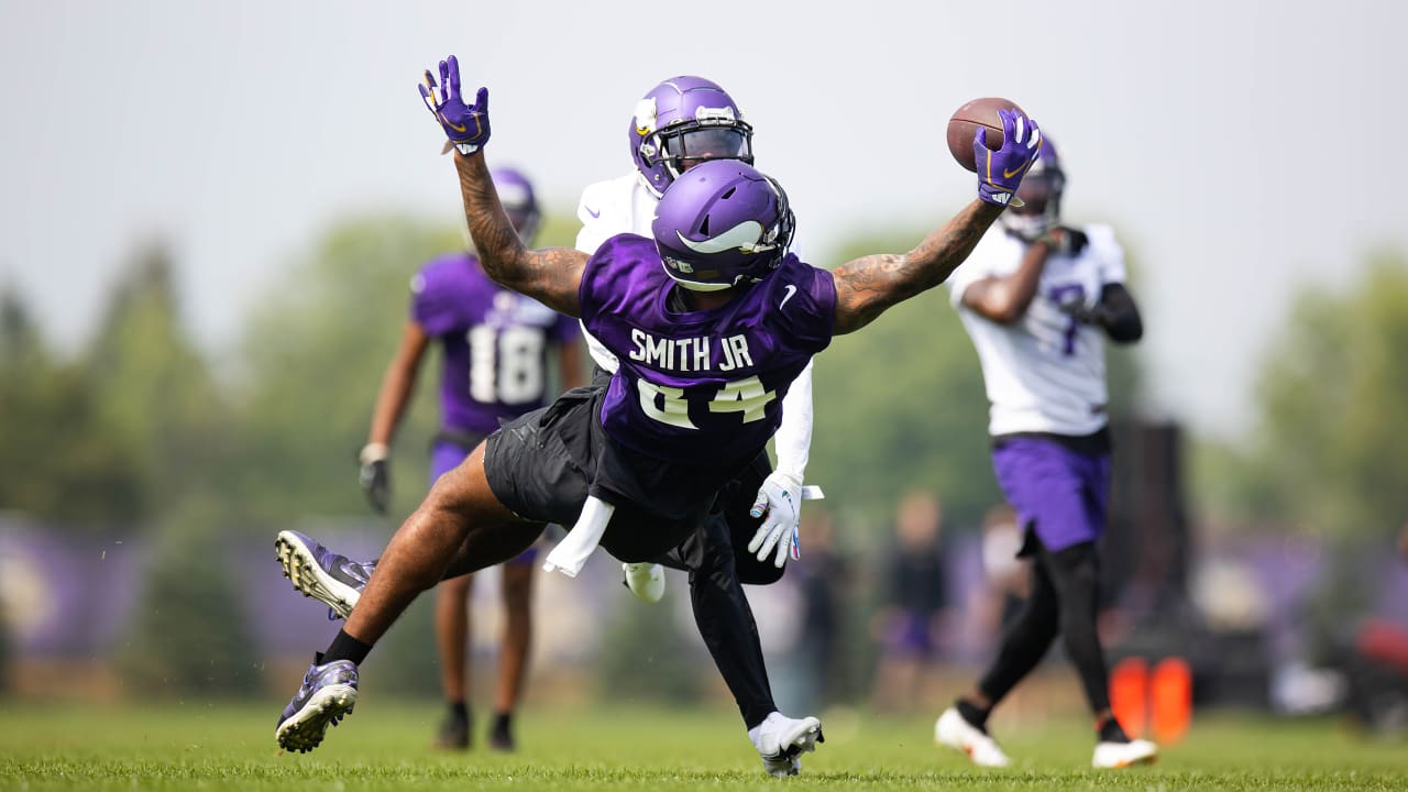 Vikings deliver unfortunate news about TE Irv Smith Jr.