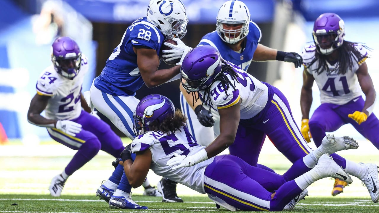 Vikings Defense Struggles to Stuff Colts