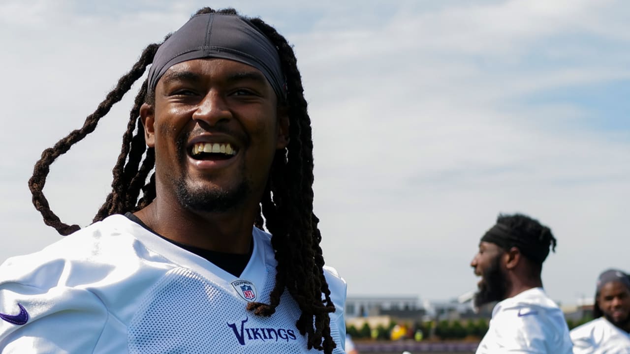 Smith Re-Signed by Minnesota Vikings to Return to the NFL - Towson  University Athletics