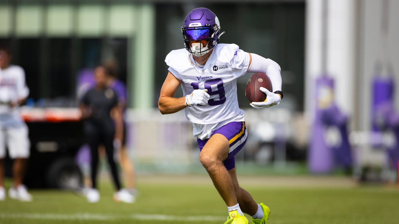 Adam Thielen Talks Positive Energy During Training Camp