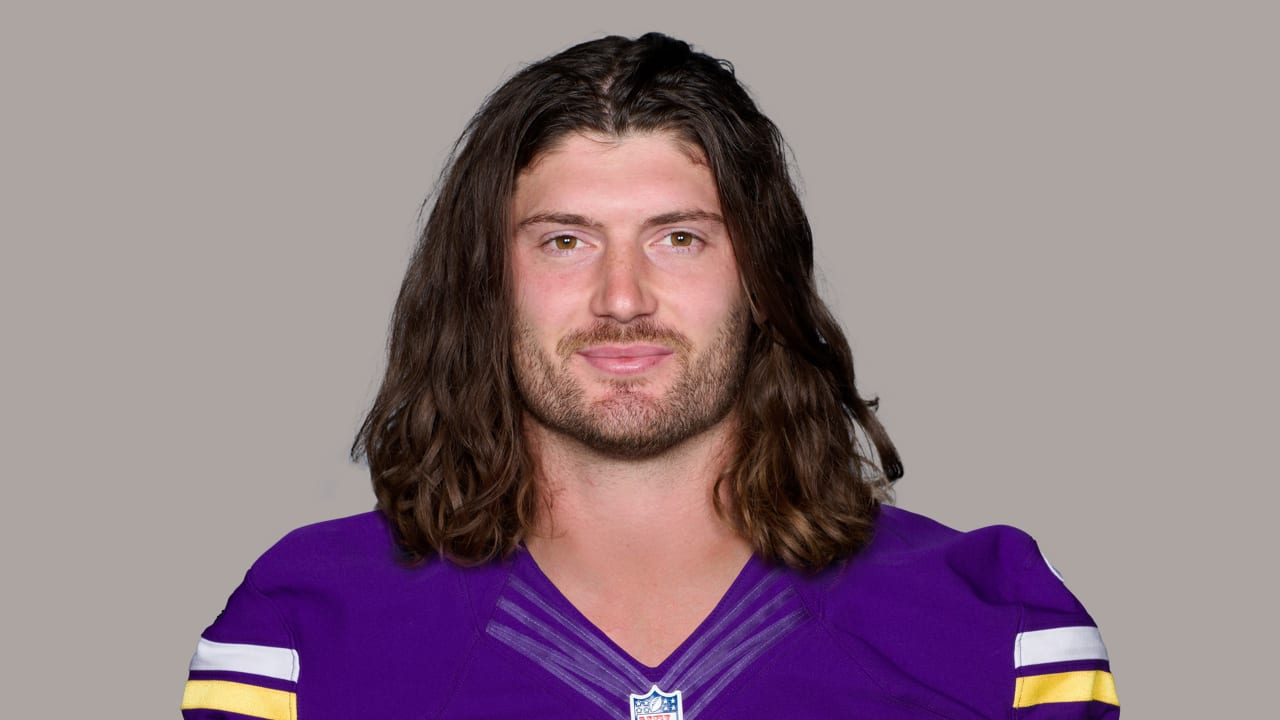 Vikings elevate TE Jacob Hollister to active roster for Cardinals game -  Daily Norseman