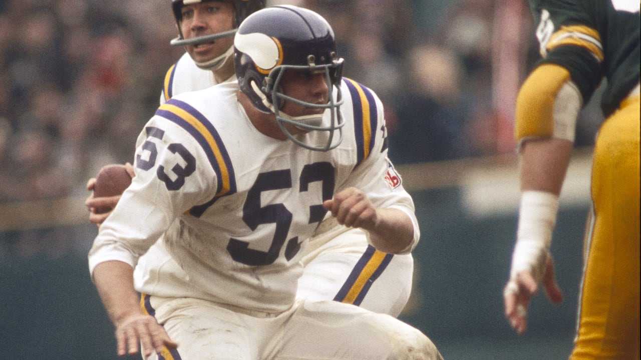 NFL 100 All-Time Team Finalist: Mick Tingelhoff