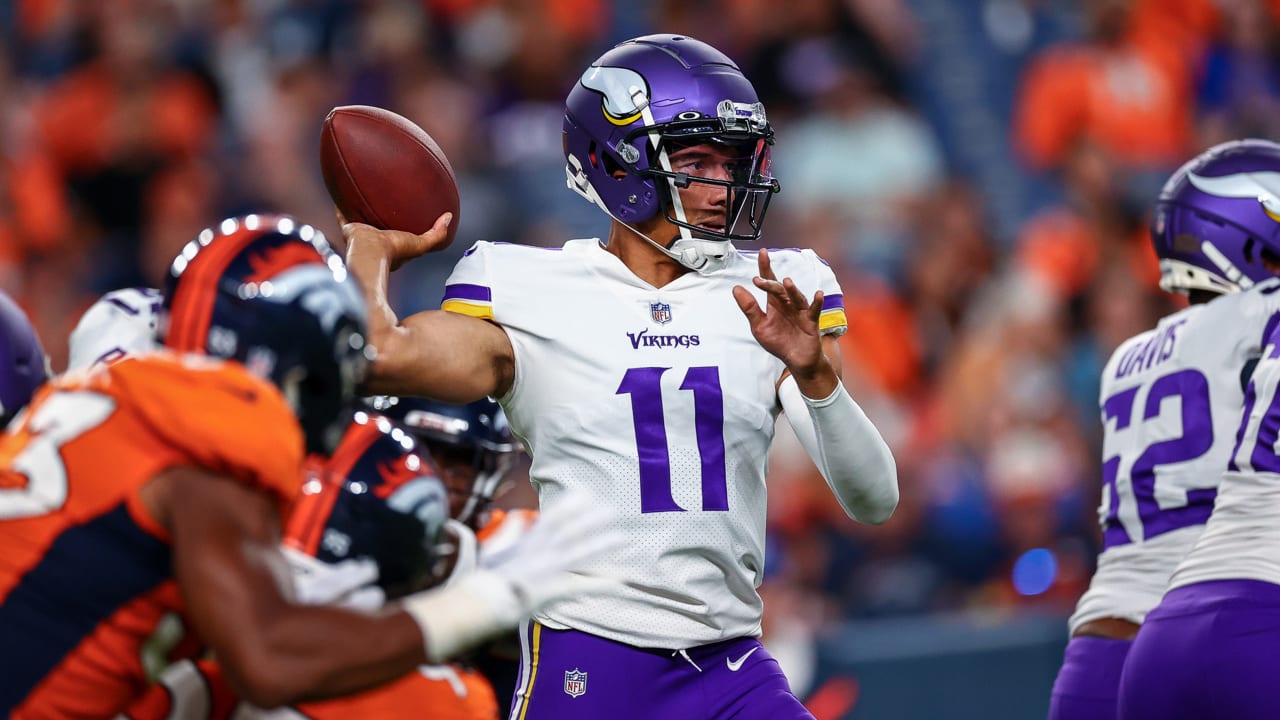 Minnesota Vikings: Top 8 seasons by a backup quarterback