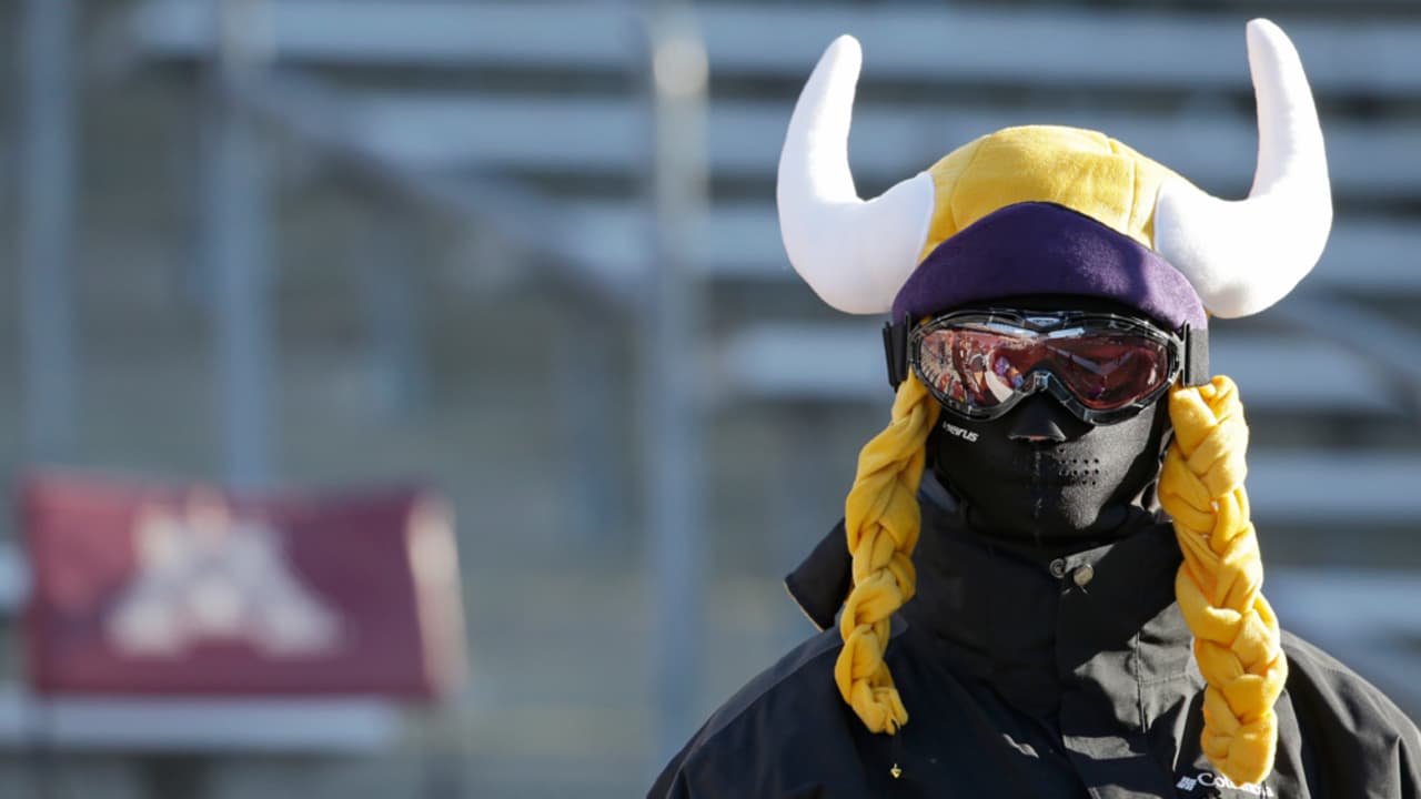 The Coldest Vikings Game Ever Played - Mpls.St.Paul Magazine