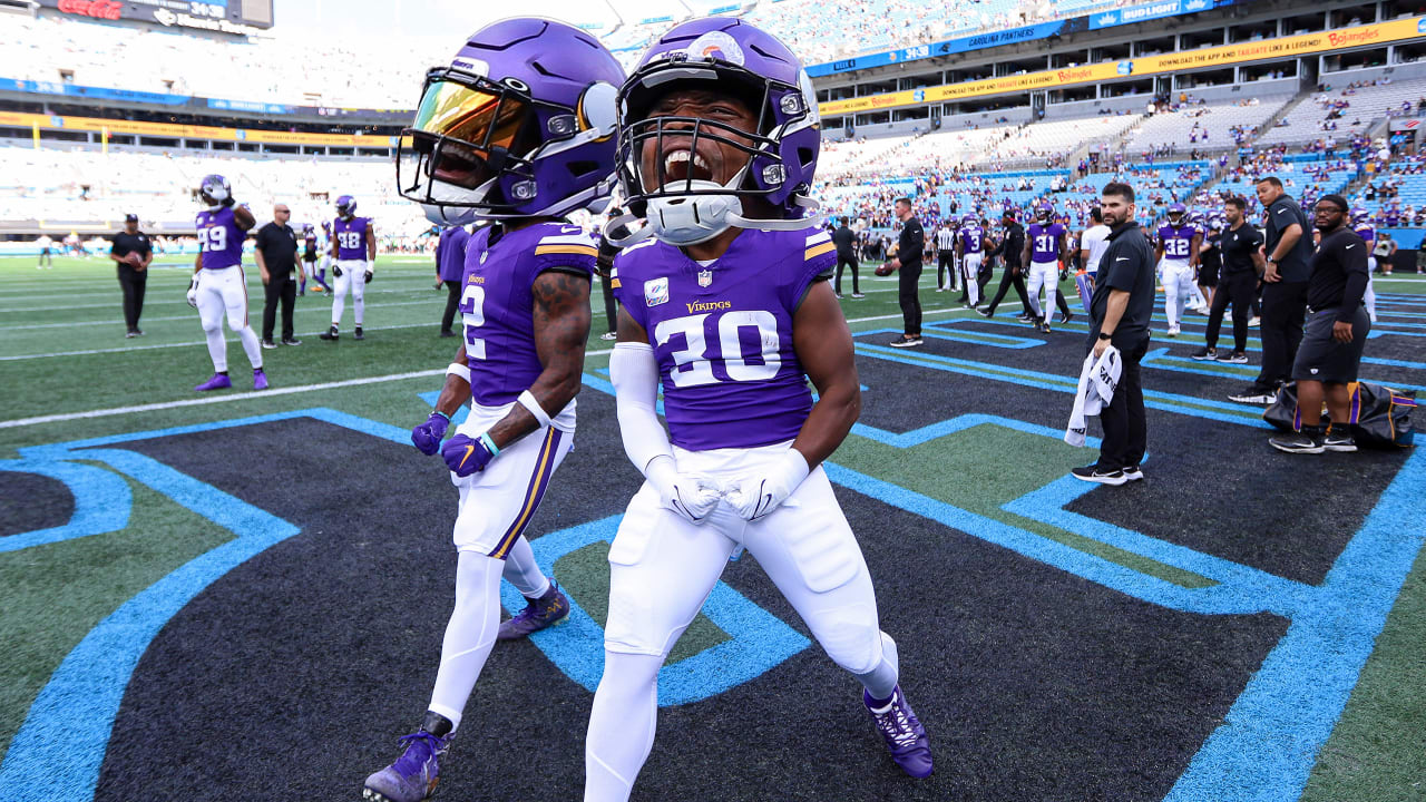 Panthers vs. Vikings, Game Action Gallery