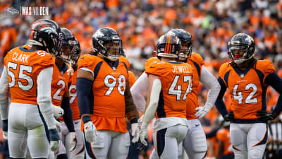 Denver Broncos: First team defense looks as advertised vs. Seahawks