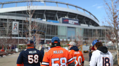 ELEVATING FANS AT DENVER BRONCOS EMPOWER FIELD - Lifted by Ikon Pass