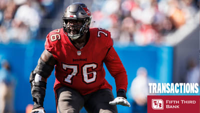 August 16, 2019: Tampa Bay Buccaneers offensive tackle Donovan Smith (76)  before the NFL preseason game between the Miami Dolphins and the Tampa Bay  Buccaneers held at Raymond James Stadium in Tampa