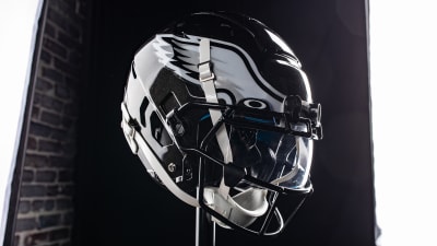 Cardinals' new black helmets to make regular-season debut vs. Eagles
