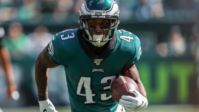 Eagles fans flock to Ocean City to see Darren Sproles