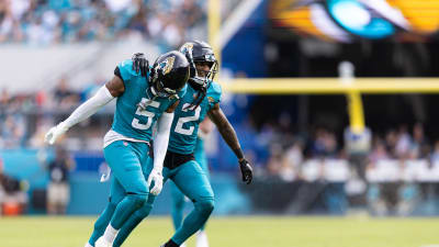 Jacksonville Jaguars safety Andre Cisco (5) warms up before an NFL football  game against the Tennessee Titans, Saturday, Jan. 7, 2023, in Jacksonville,  Fla. (AP Photo/John Raoux Stock Photo - Alamy