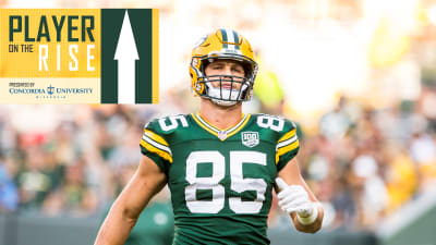 January 1, 2023: Green Bay Packers tight end Robert Tonyan (85) walks off  the field after a game against the Minnesota Vikings in Green Bay,  Wisconsin. Kirsten Schmitt/Cal Sport Media/Sipa USA(Credit Image: ©