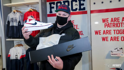 Photos: Patriots Nike Air Force 1 Ultraforce
