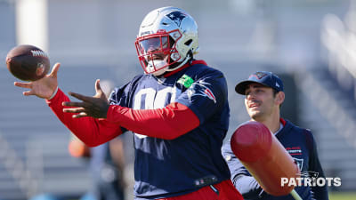 New England Patriots linebacker Jamie Collins warms up during an NFL  football practice, Wednesday, Sept. 18, 2019, in Foxborough, Mass. As  dominant as the Patriots' offense has been through two games, their