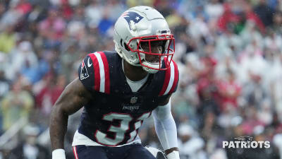 Rhamondre Stevenson injury: Patriots RB goes down late in first quarter 