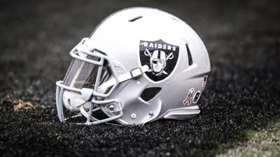 Can the Raiders be the Bay Area's team in 2015?