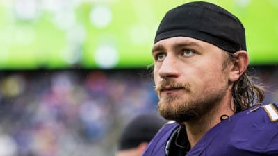 Baltimore Ravens guard Alex Lewis passes physical but says he's