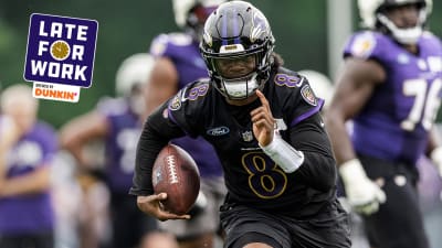 ESPN Fantasy - Robert Griffin III believes Lamar Jackson is making the  right decision for his long-term career with the Baltimore Ravens.