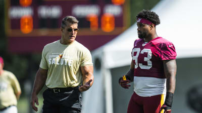 Washington Commanders: DE Smith-Williams believes in DL coach Zgonina