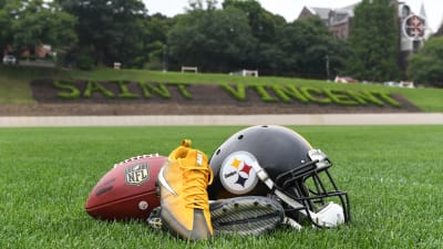 \ud83c\udfc8 It's time! Steelers report to training camp at St. Vincent ...