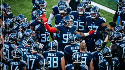 Houston football drops epic Oilers throwback uniforms for first game in Big  12