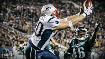 Catch This? Titans HC Mike Vrabel Was a Super Bowl Star During His Playing  Days