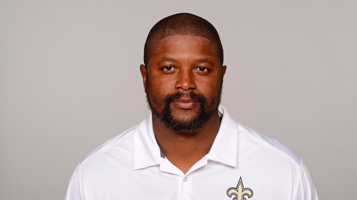 Denver Broncos To Interview Ronald Curry For Offensive Coordinator Position