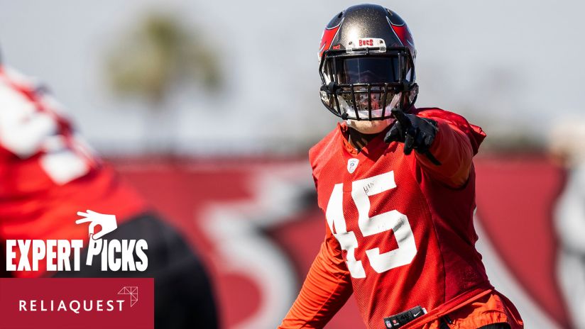 Who Do Experts Think Will Win The Tampa Bay Bucs Or Kansas City Chiefs In Super Bowl 55 At Raymond James Stadium In Tampa Florida On February 7 21