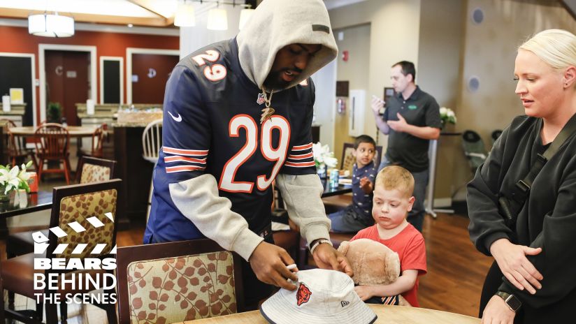 Seth Rollins on the Chicago Bears “The Bear” themed schedule : r