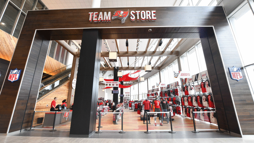 tampa bay buccaneers stadium store