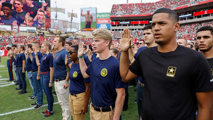buccaneers salute to service shirt