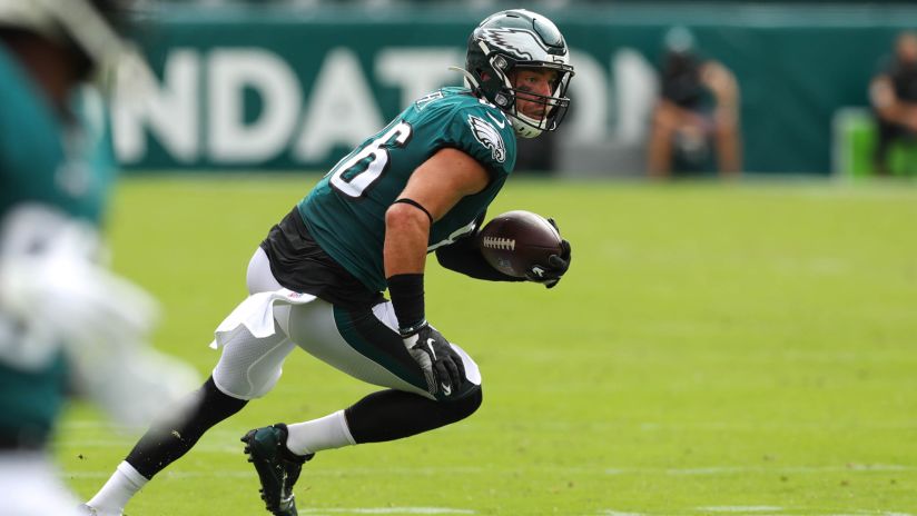 Highlight: Zach Ertz makes one-hand catch for first down