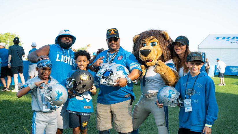 Roary on X: The 2022 Detroit Lions Cub Club presented by @UMCreditUnion is  officially here and memberships are on sale now! Don't wait, be sure to go  to  and sign up