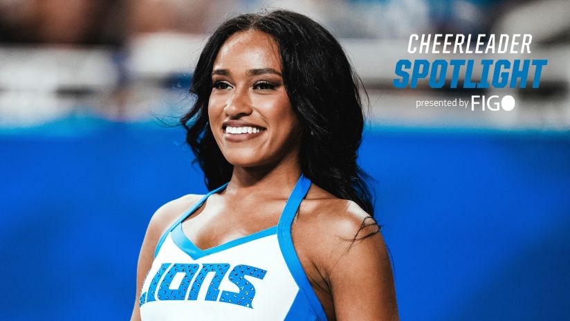 Titans Cheerleader Spotlight: Stephanie