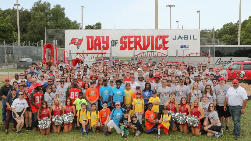 Tampa Bay Buccaneers partner with Jabil to revive Boys & Girls Club