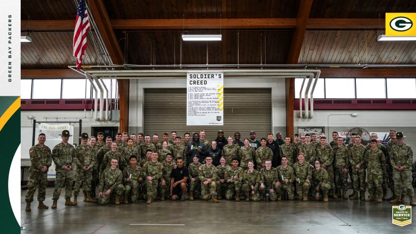 Green Bay Packers 2019 Tailgate Tour visits with Soldiers at Fort McCoy, Article