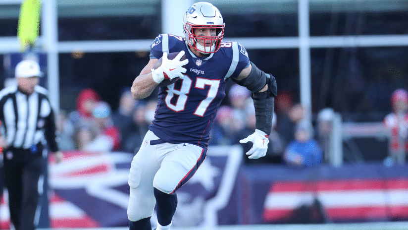 Reports Pats Deal Gronk To Tampa