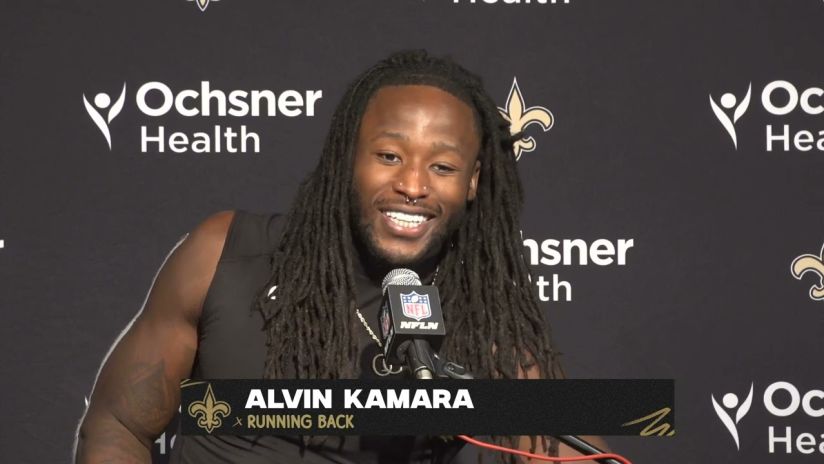 WATCH: Saints running back legends lead Who Dat Chant before last