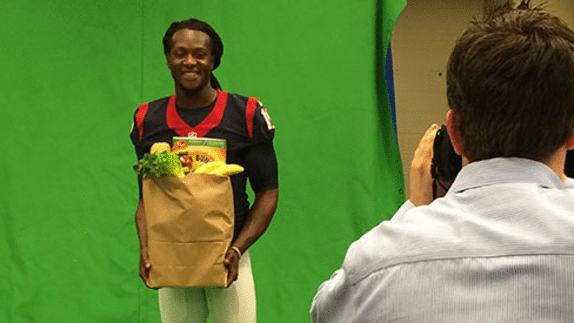 Deandre Hopkins To Serve As Spokesman For Houston Food Bank And