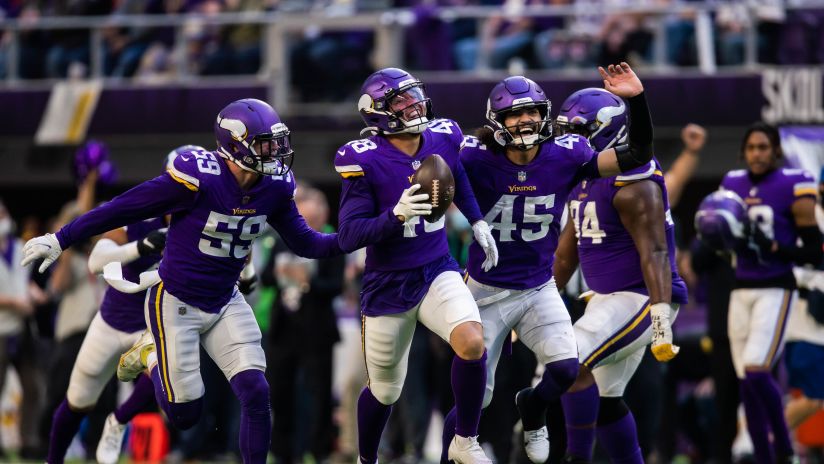 Minnesota Vikings vs. Chicago Bears  2022 Week 18 Game Highlights 