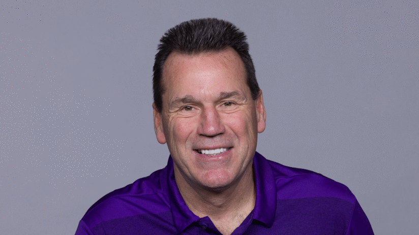 The 62-year old son of father (?) and mother(?) Gary Kubiak in 2024 photo. Gary Kubiak earned a  million dollar salary - leaving the net worth at  million in 2024