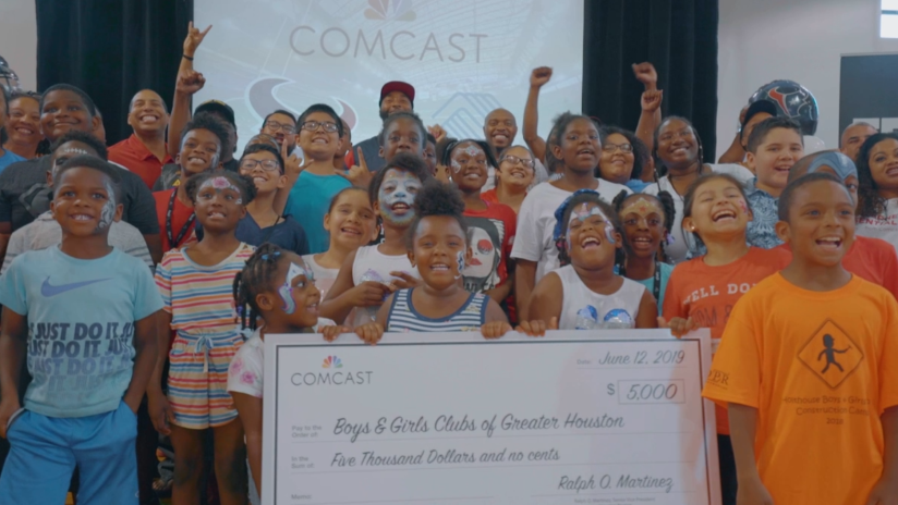 How To Fill Car Tire With Air Compressor, Joe Webb Iii Teamed Up With Comcast To Teach Kids How Important And Affordable Internet Can, How To Fill Car Tire With Air Compressor