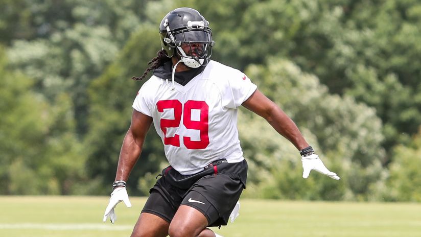Falcons re-sign safety J.J. Wilcox and 