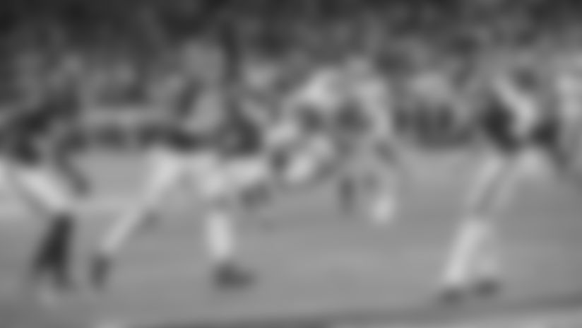 Kyle Juszczyk Dives Into the End Zone for a 15-yard Touchdown