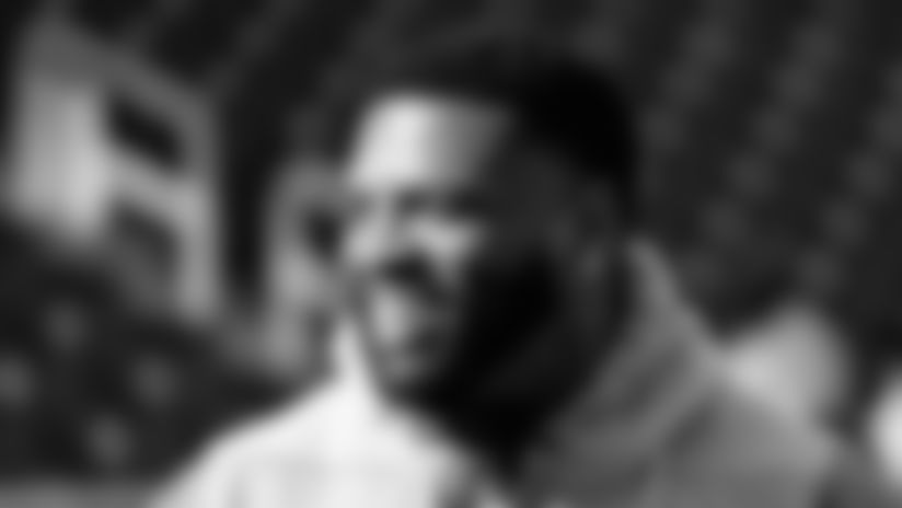 T Trent Williams