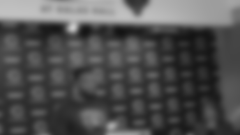 hicks_inside_102616.jpg