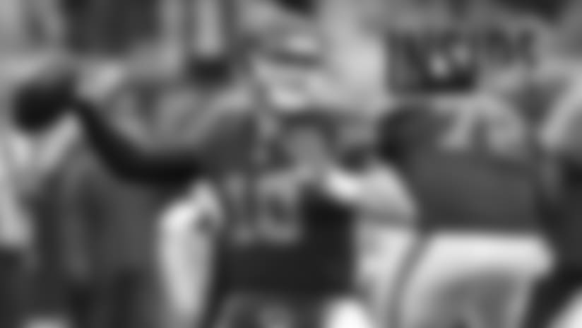 Inside slant: ‘Iron Mitch’ leads Bears to win