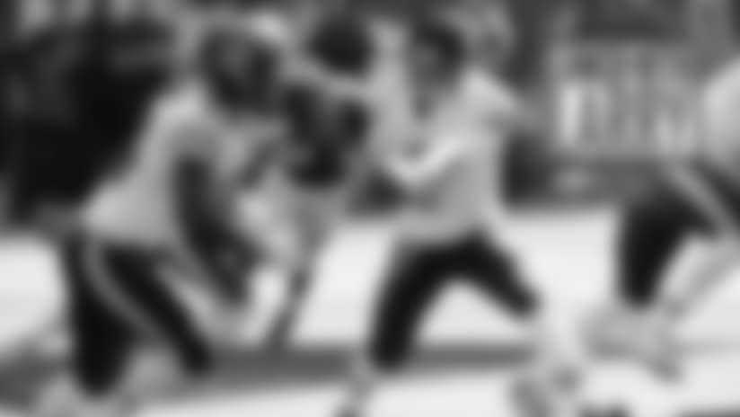 lwl_hoyer_howard_101116.jpg