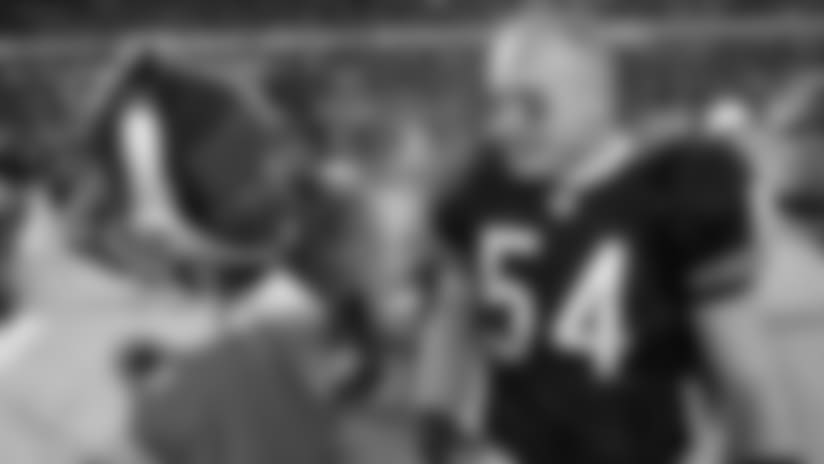 urlacher_smith